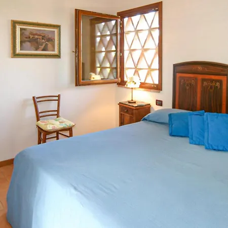 Lovely In With Private Swimming Pool, Be Inside Or Outside 別荘